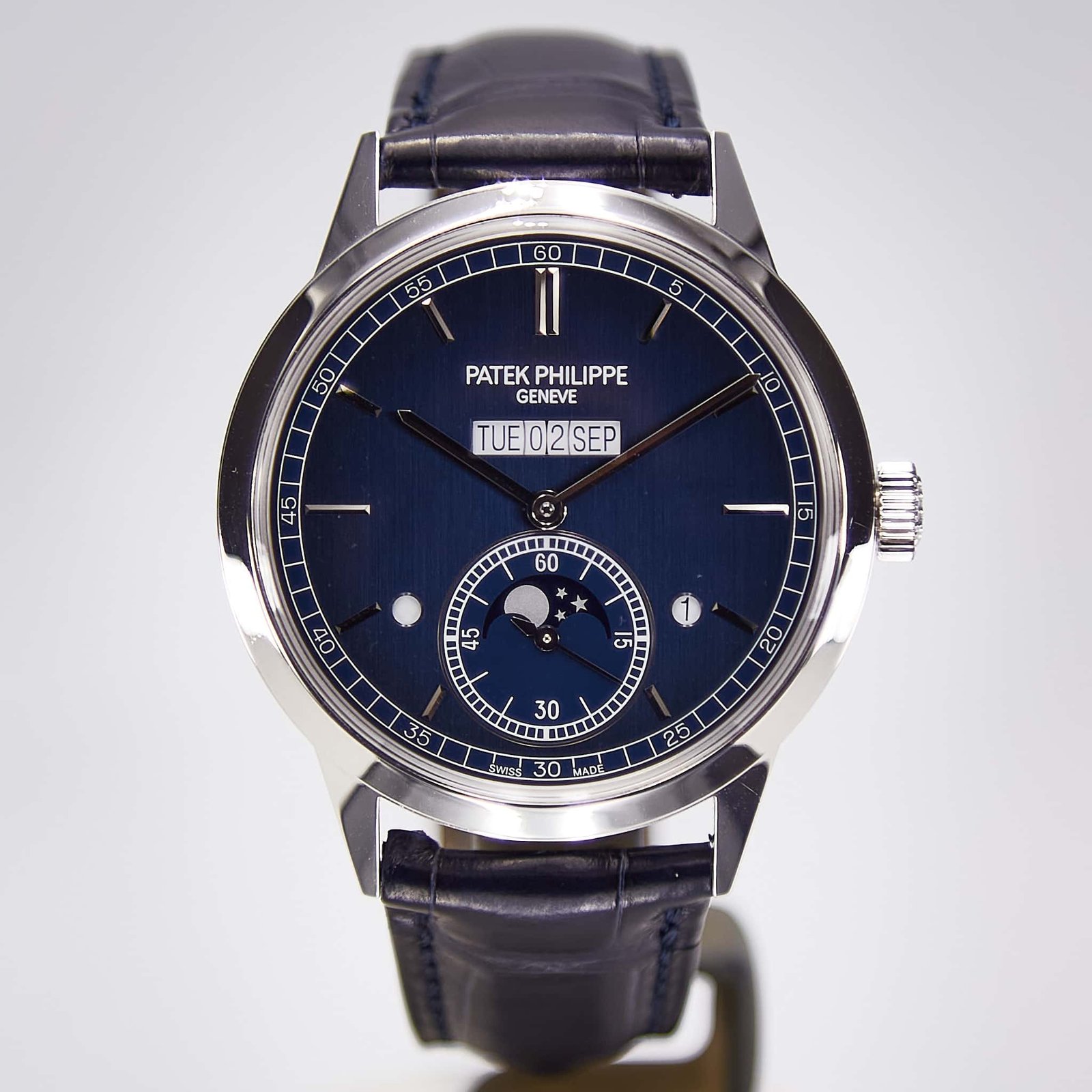 Patek Philippe In-Line Perpetual Calendar Grand Complication (5236P-001)