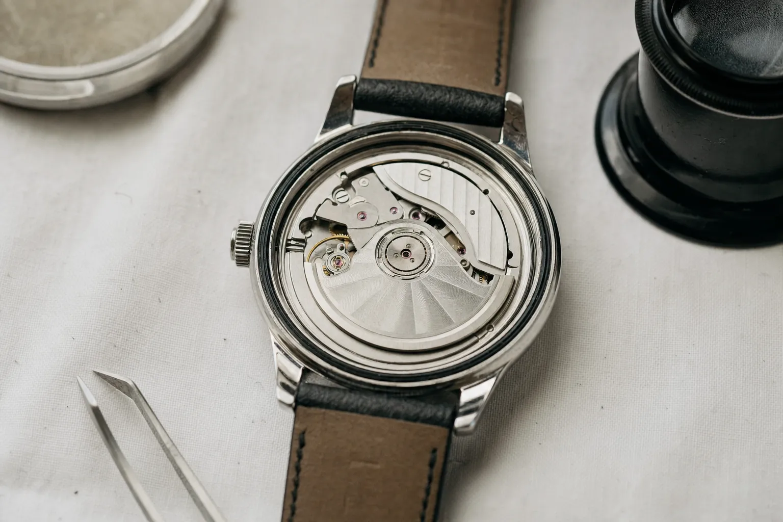 How to Authenticate an AP Royal Oak — featured image