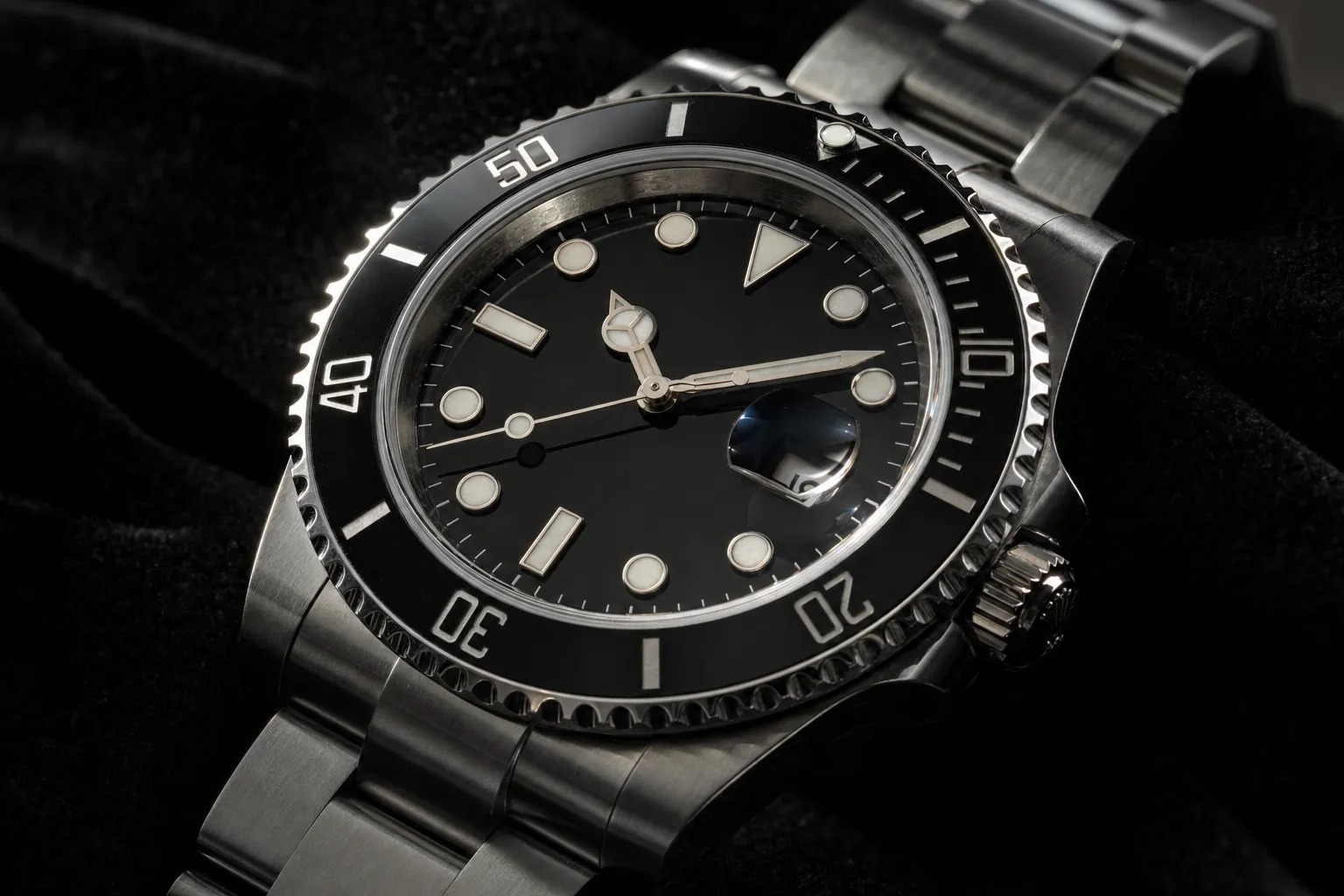 Luxury Dive Watches Ranked by Technical Engineering — featured image